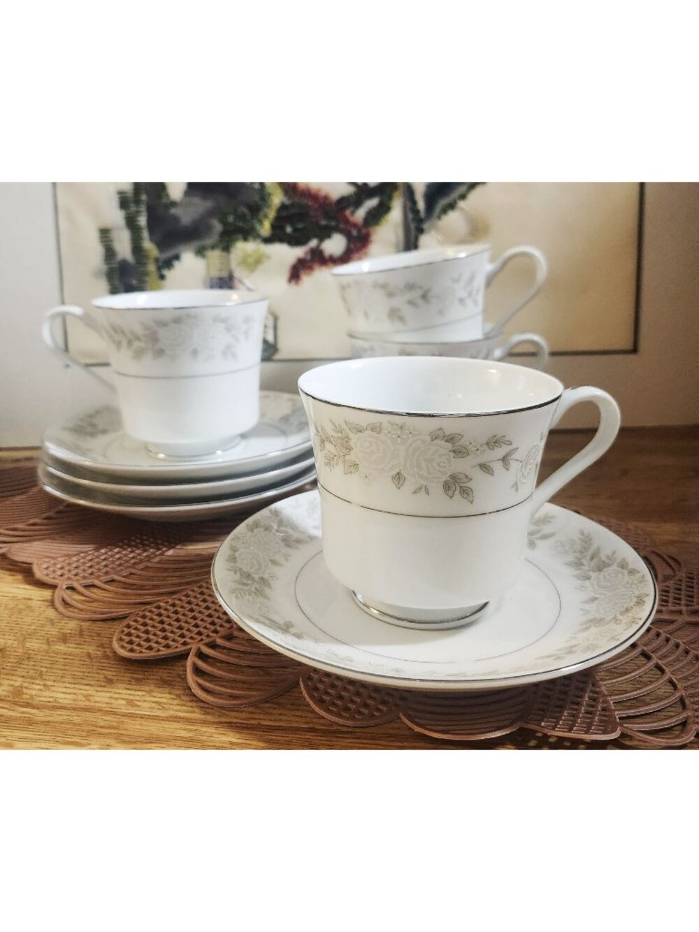 Fine China of Japan Adele Pattern Tea Cup Saucers "M" 3736, 4 Sets Gray White